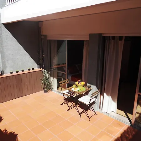 Studio Guimaraes بيت ضيافة *